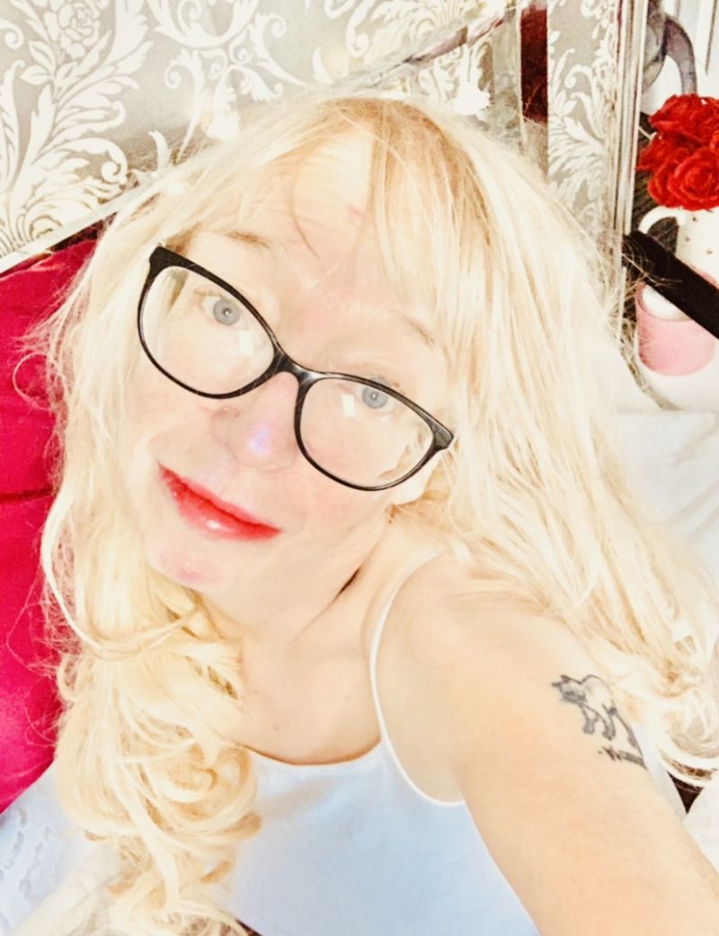 Girlwithacatat67