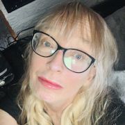 Girlwithacatat67
